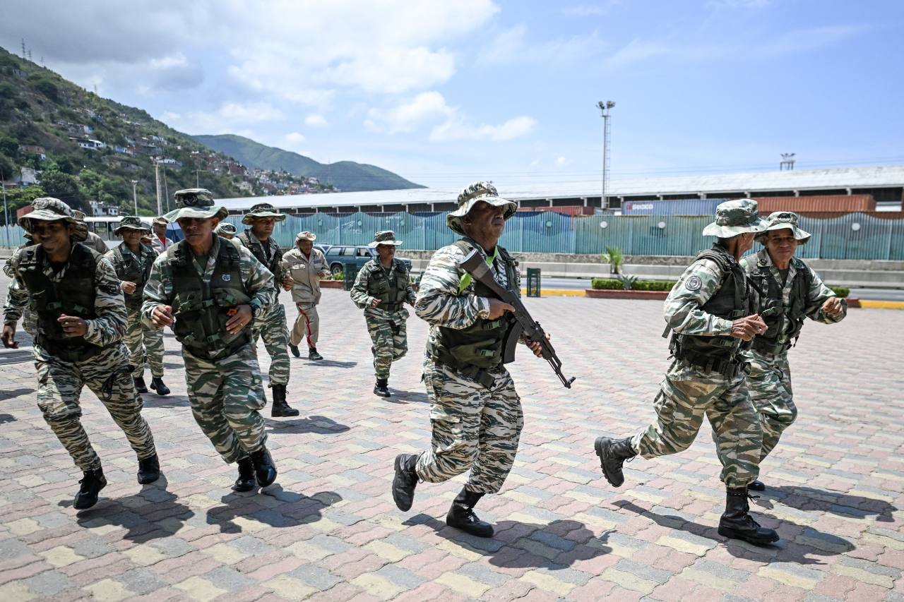 Venezuelan militiamen take part in a training in La Guaira, outside Caracas, earlier this month.