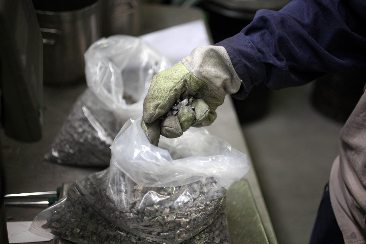 Lumps of boron at a Magnequench factory in Tianjin, China. Lumps of boron at a Magnequench factory in Tianjin, China.