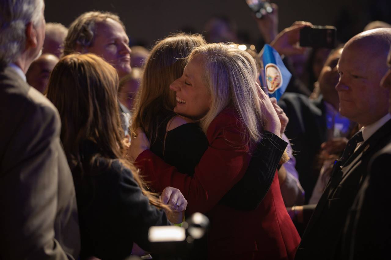 Democrat Abigail Spanberger was elected governor of Virginia, where the federal government’s shutdown is curbing economic activity by over <img /></span> <figcaption>Democrat Abigail Spanberger was elected governor of Virginia, where the federal government’s shutdown is curbing economic activity by over <img src=</figcaption> </figure> <figcaption baseuri=