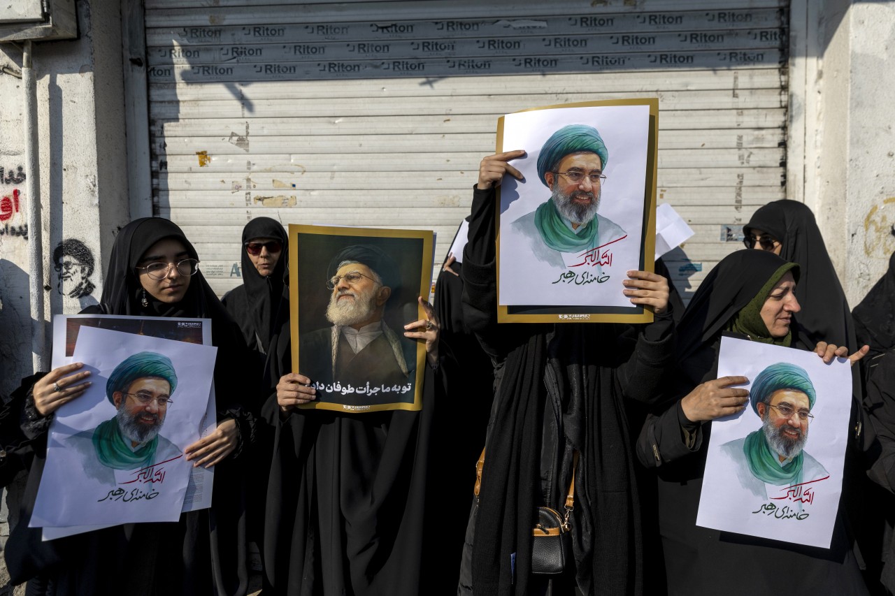 Supporters of Iran’s new supreme leader, Ayatollah Mojtaba Khamenei, son of the slain Ali Khamenei, at a rally in Tehran on Monday.