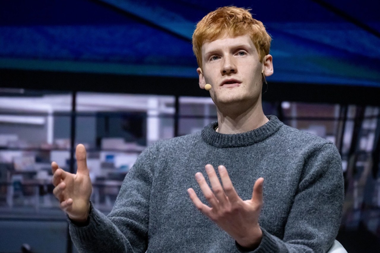 माइकल ट्रूएल कर्सर चलाते हैं, एक स्टार्टअप जिसने कोड को तेज़ और आसान बना दिया है। माइकल ट्रूएल कर्सर चलाते हैं, एक स्टार्टअप जिसने कोड को तेज़ और आसान बना दिया है।